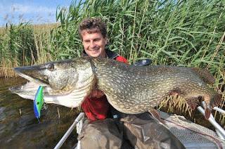 northern pike world record biggest fish